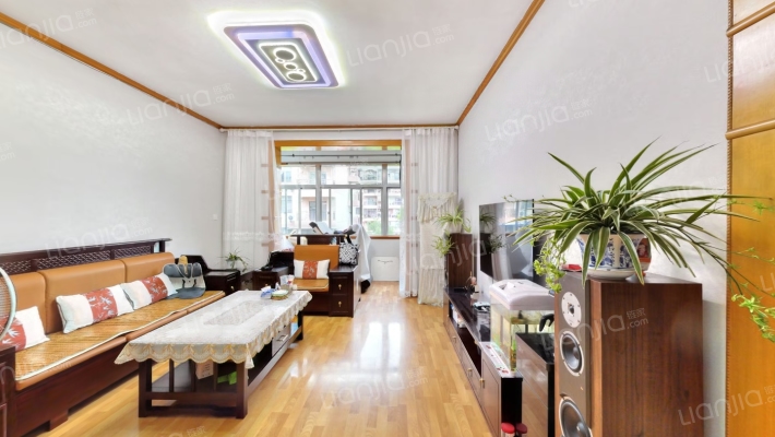 温馨苑CD区二手房实景图