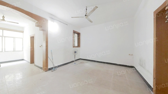 贤士湖住宅区二手房实景图