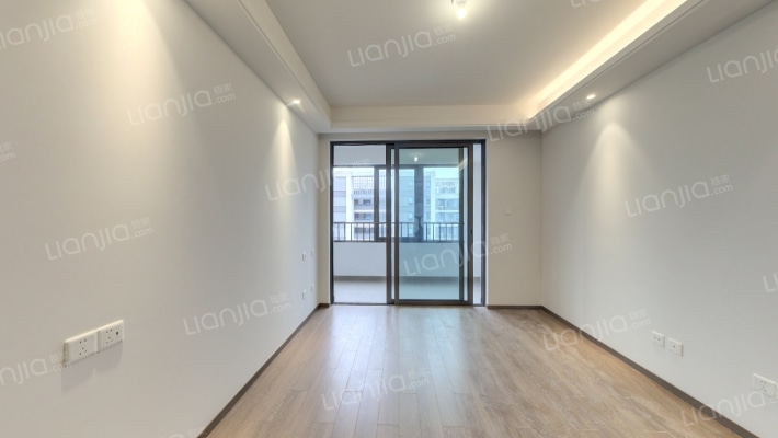 玖华府二手房实景图