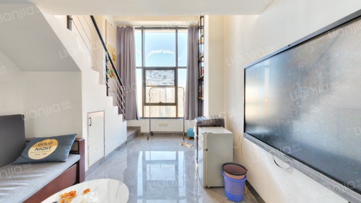 青花东岸二手房实景图