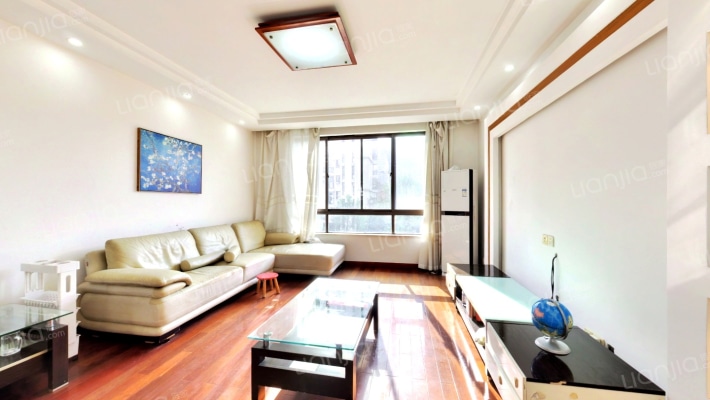 金丰蓝庭二手房实景图