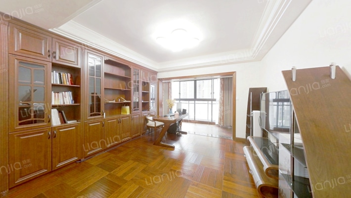 保利凤凰湾D区二手房实景图