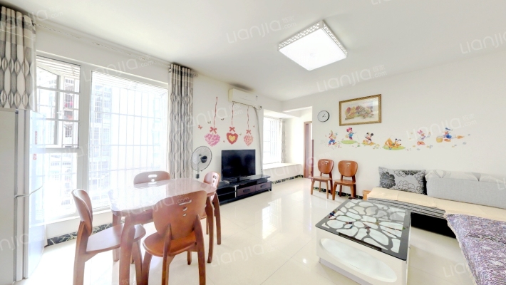 天然居二手房实景图