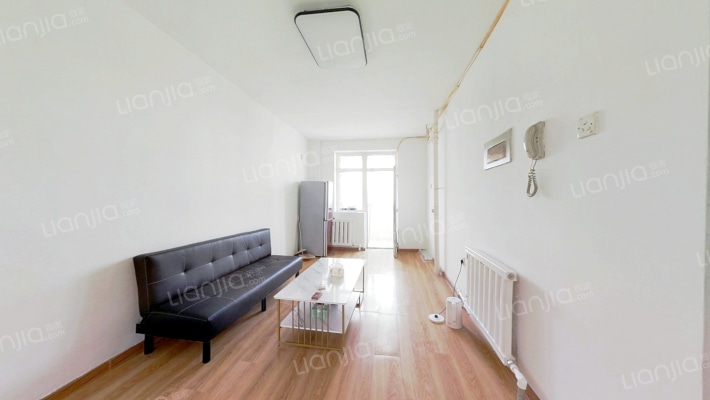 万通B区二手房实景图