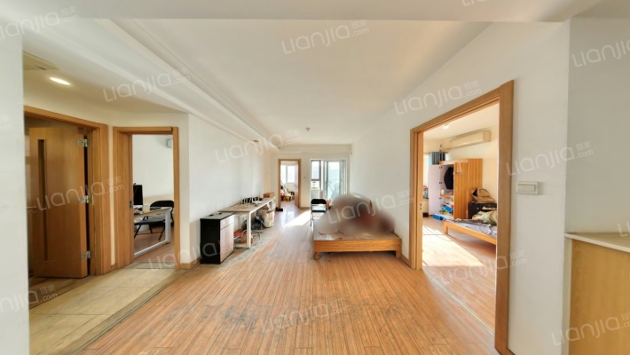 万科城秋棠苑二手房实景图