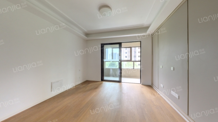 鱼嘴金茂悦二手房实景图