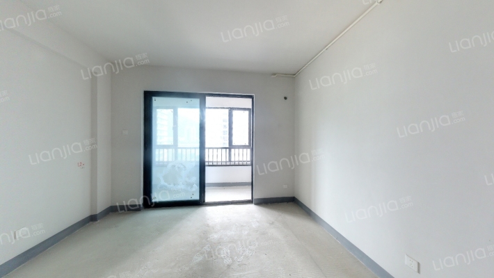 海泰娄庭二手房实景图