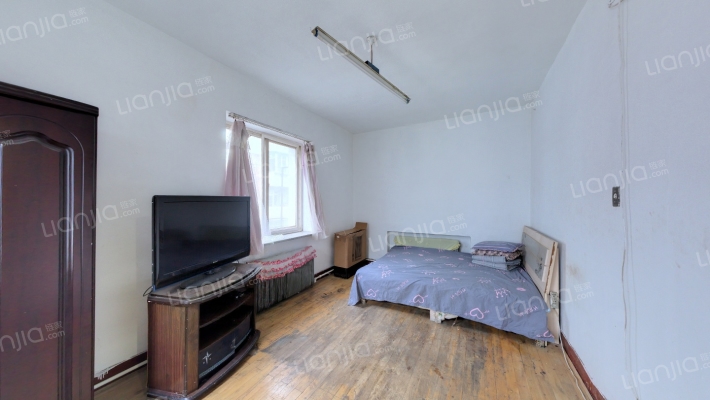 昆山西路202巷二手房实景图