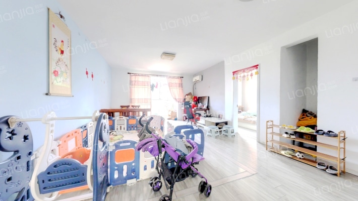 嘉通名苑小区二手房实景图