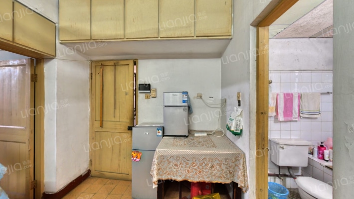 白龙小区二手房实景图