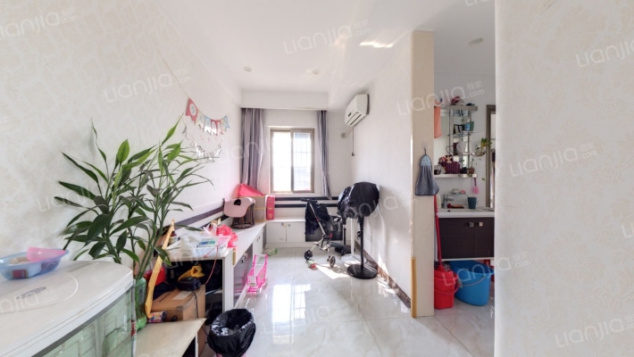 龙岗路二手房实景图