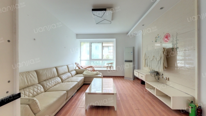 水岸菁华二手房实景图