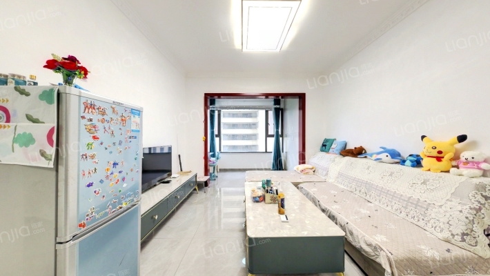 恒泰滇池名门贰号院金逸嘉园二手房实景图