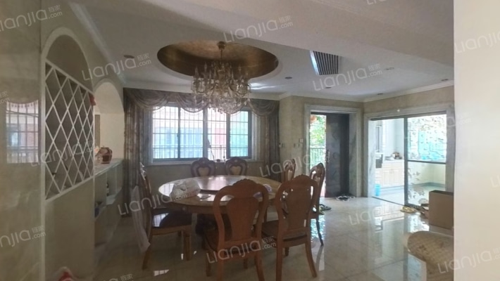 皇冠长岛国际二手房实景图