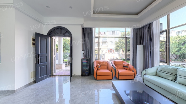 顺德碧桂园西苑联排别墅区二手房实景图