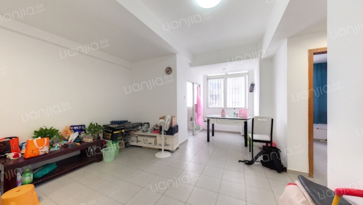 阳光公寓二手房实景图