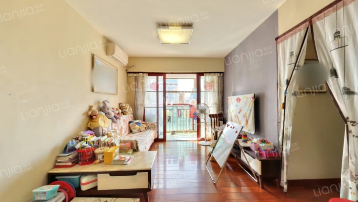 凯悦华庭二手房实景图