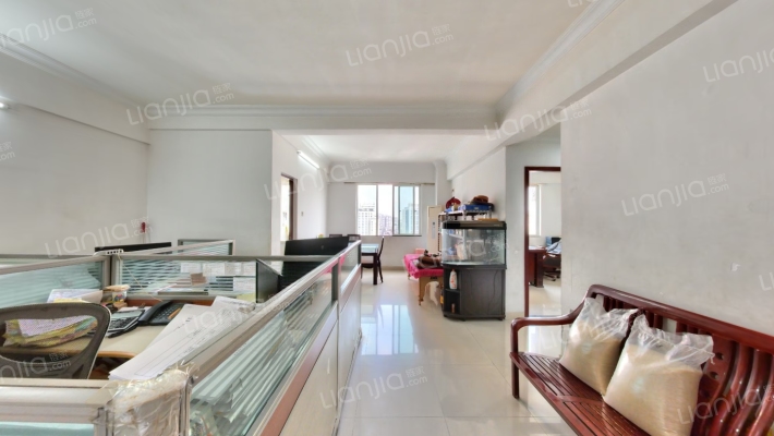 华悦居二手房实景图