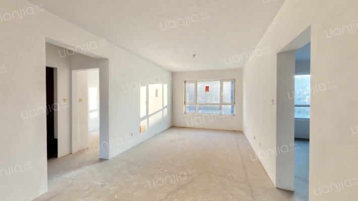 郡原小石城四期蓝湾二期二手房实景图