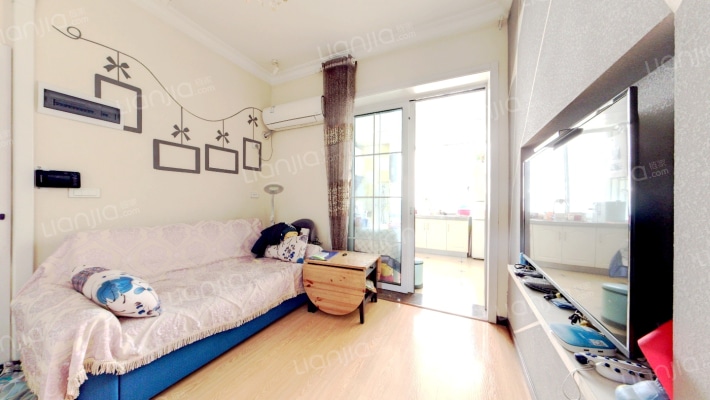 长虹路供电公司家属院二手房实景图