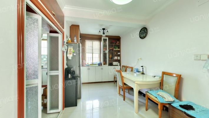 东园新村二手房实景图