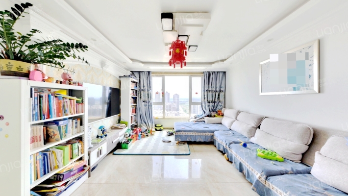 润天观湖国际二手房实景图