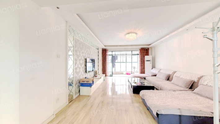 世家花园二手房实景图