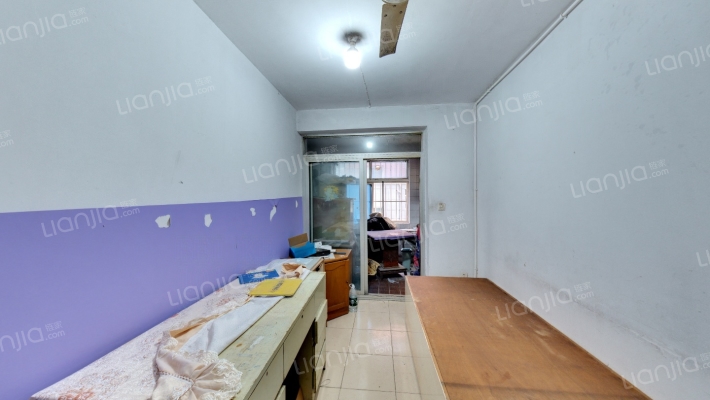 未央粮食局家属院二手房实景图