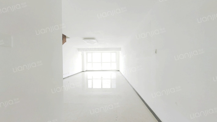 财富兴园二手房实景图