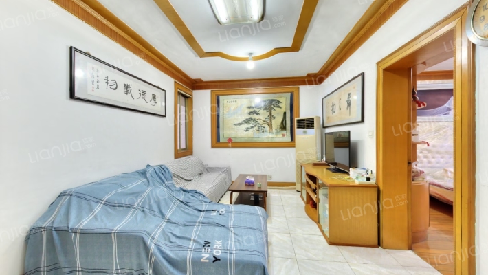 新桥小区二手房实景图
