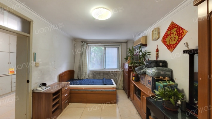 云松里二手房实景图