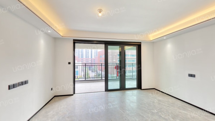 长沙北中心保利时代J区二手房实景图