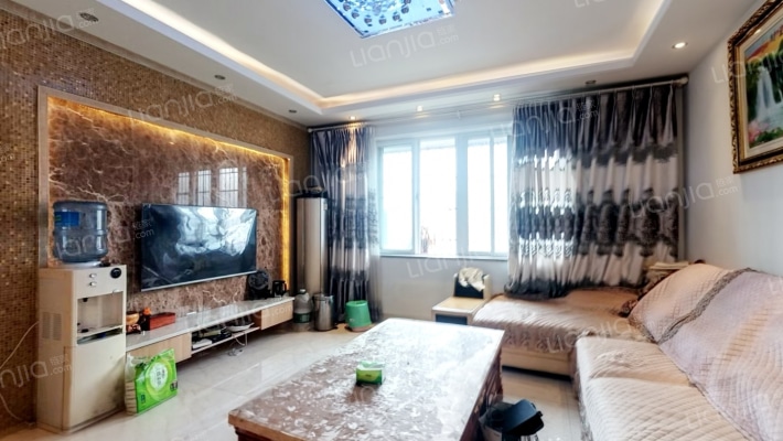 起辰和瑞广场二手房实景图