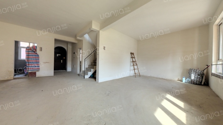 南岛太白湖畔A二手房实景图