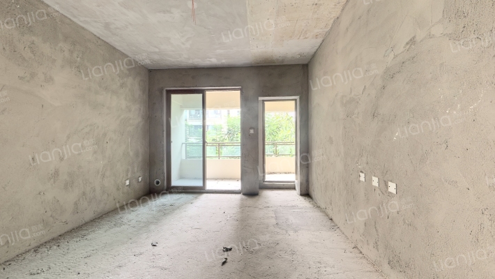 华宇锦绣府二期二手房实景图