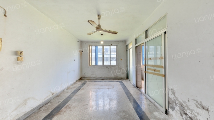 南街小区二手房实景图