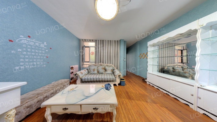 万达广场帝景苑二手房实景图