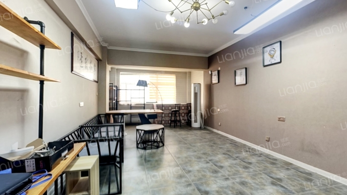 一峰城市广场二手房实景图