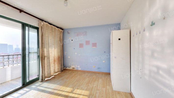 元一名城B区二手房实景图