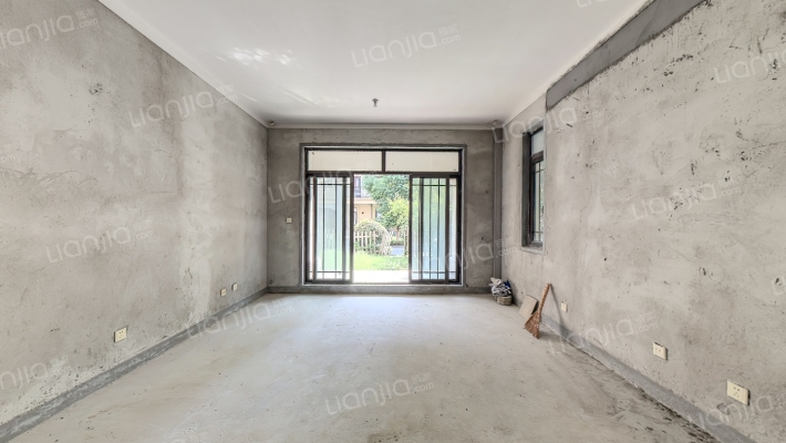 江南华府二期二手房实景图