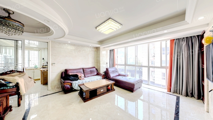 万瑞嘉园二手房实景图