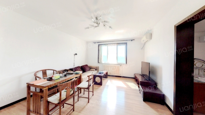 岩峰南里二手房实景图