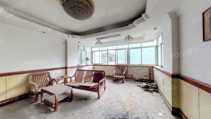 湖畔花园二手房实景图