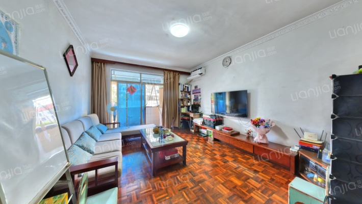 比华利山庄二手房实景图