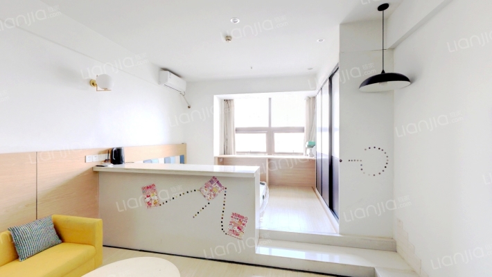 银海中心二手房实景图