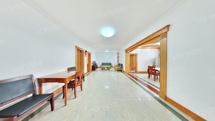 书香名邸西区 二手房实景图