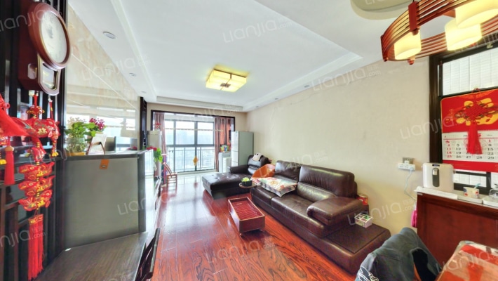 钱隆首府二手房实景图