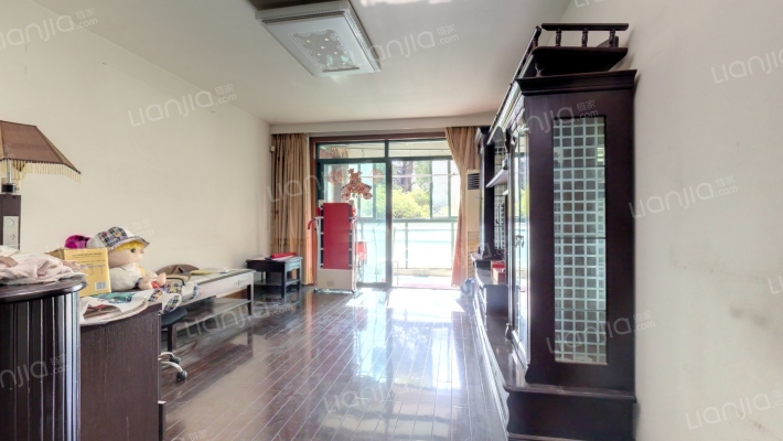 虹桥馨苑二手房实景图