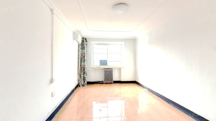 纯正里二手房实景图