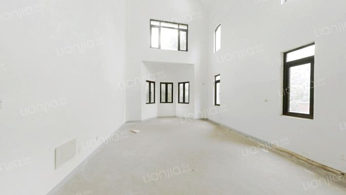 世茂玲珑台二手房实景图